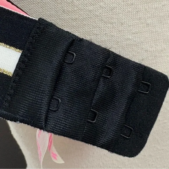 PINK Victoria’s Secret Wear Everywear Underwire Push Up Bra | 36C - Picture 7 of 13